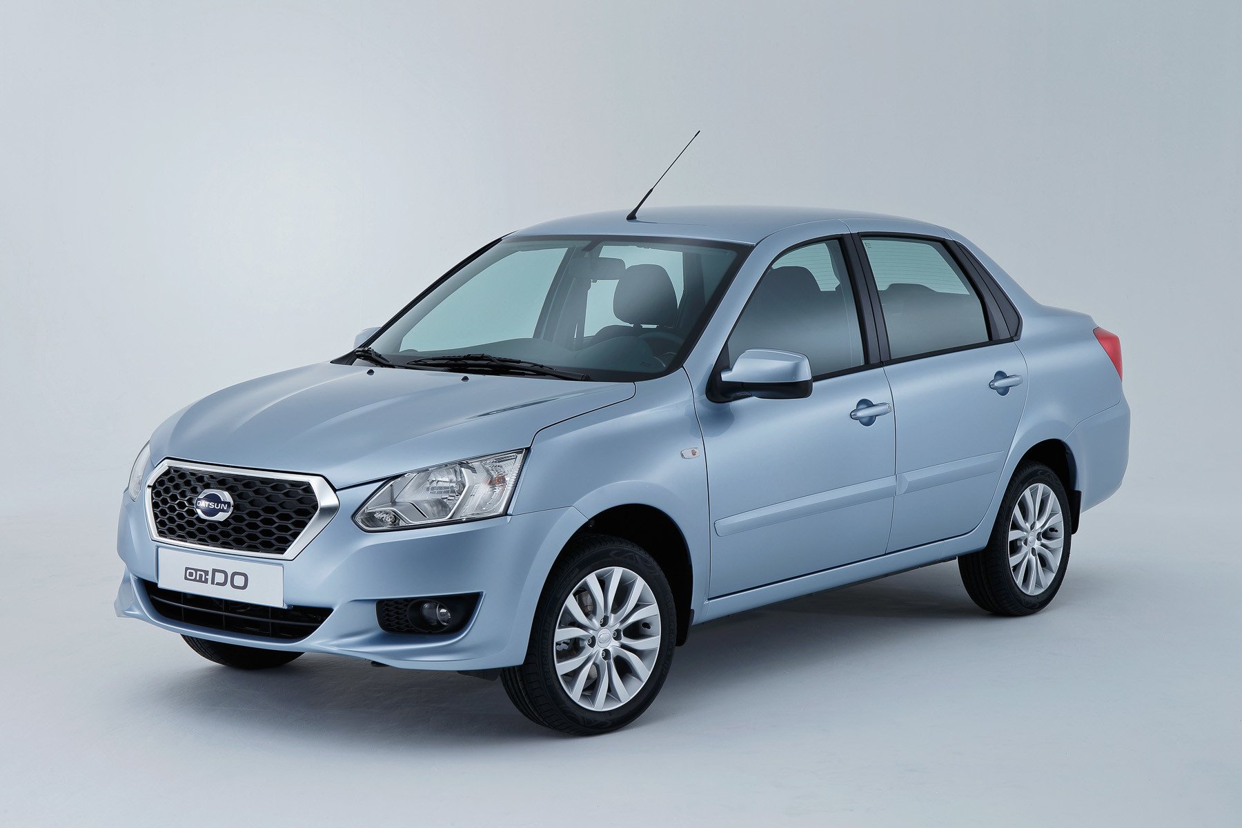Datsun продали более 50 000 автомобилей в России 2.jpg