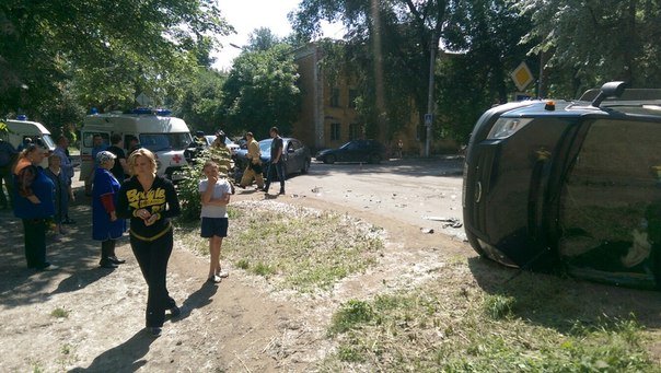 Семь человек пострадали в ДТП с маршруткой в Ульяновске (4).jpg