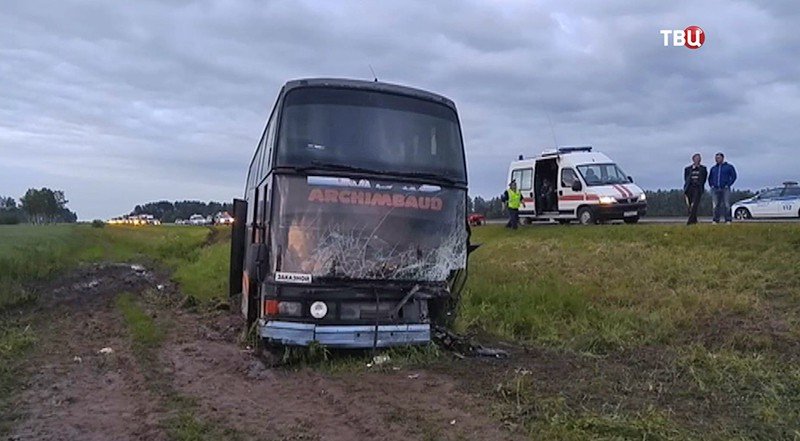 Число погибших в ДТП под Тулой достигло пяти человек (2).jpg