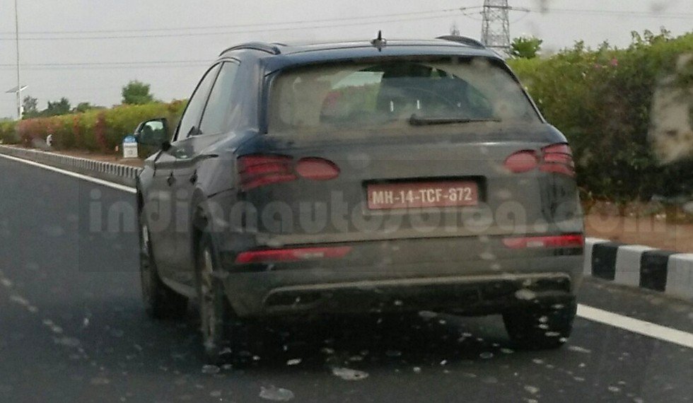 Новый Audi Q5 заснят фотошпионами (1).jpg