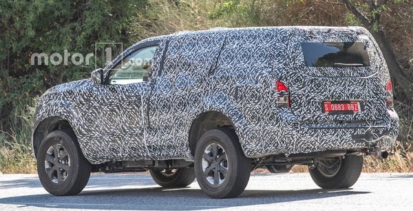 В 2018 году выйдет новый внедорожник на базе пикапа Nissan Navara (2).jpg