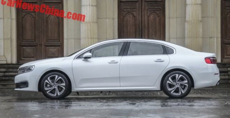 Седан Citroen C6 готов к выходу на рынок Китая (1).jpg