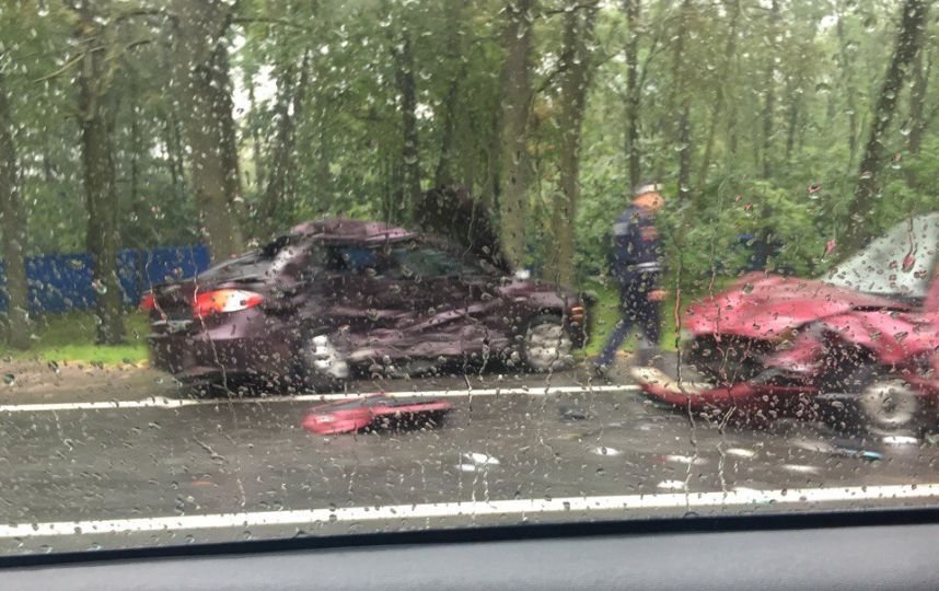 В ДТП под Петербургом погибла женщина и пострадал ребенок.jpeg