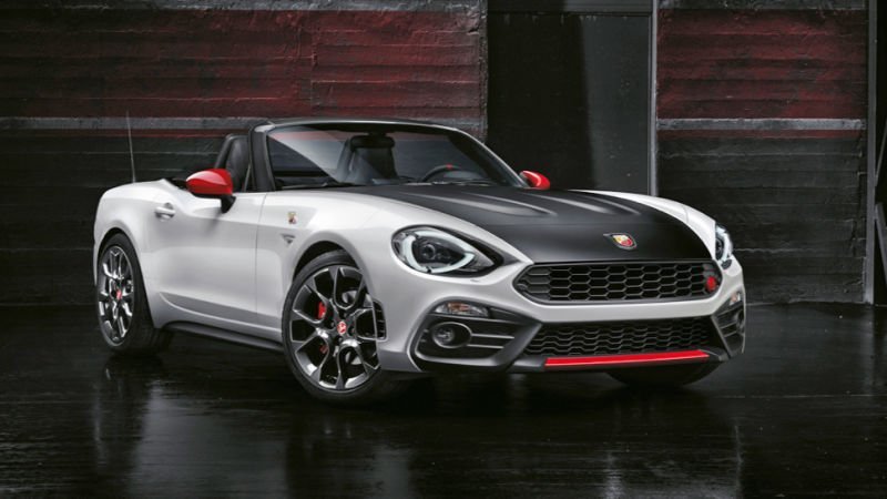 Fiat 124 в кузове купе представят в 2017 году.jpg