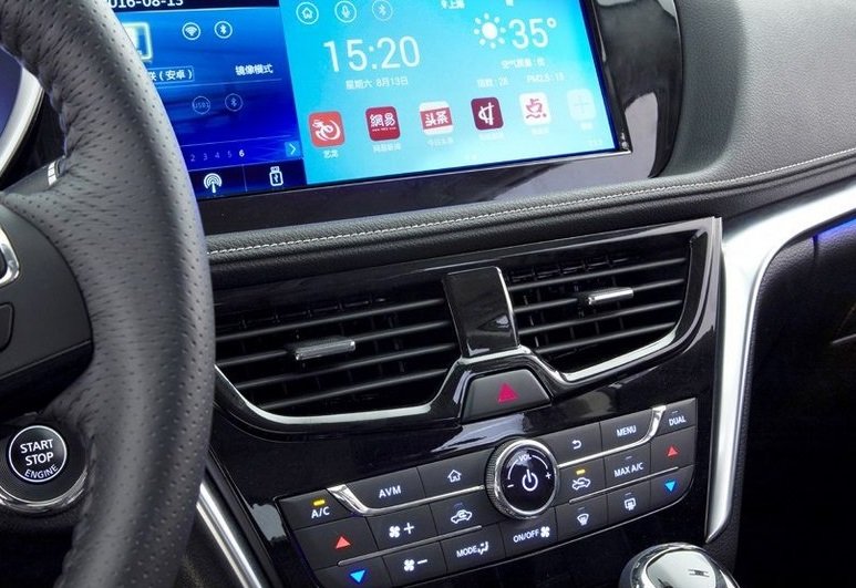 Появились фотографии интерьера кросс-купе СП Nissan и Dongfeng (2).jpg