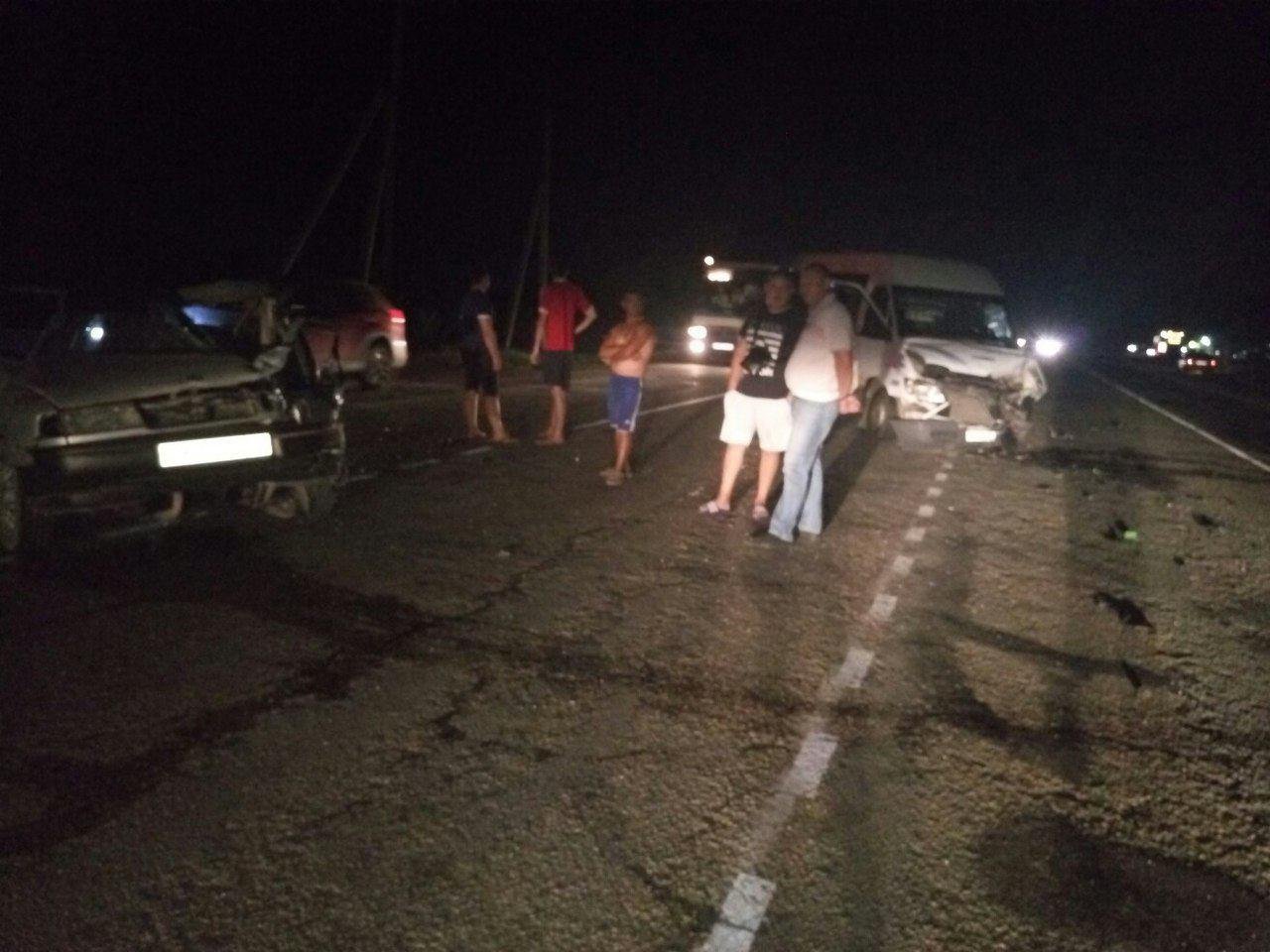 В Крыму в ДТП с автобусом пострадали шесть человек (1).jpg
