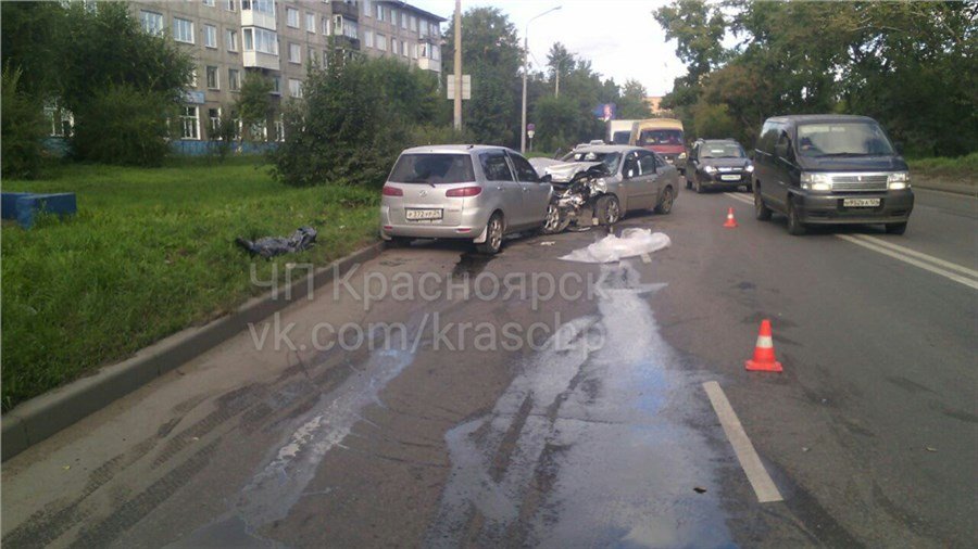 В ДТП на правобережье Красноярска погиб водитель В ДТП на правобережье Красноярска погиб водитель (1).jpg