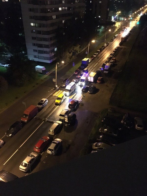 В Петербурге на Байконурской сбили девушку В Петербурге на Байконурской сбили девушку (2).jpg