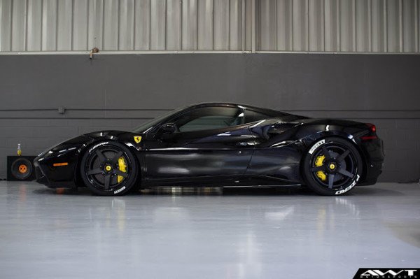 Ferrari 488 GTB получил 750-сильный двигатель (2).jpg