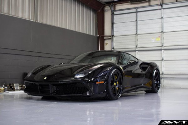 Ferrari 488 GTB получил 750-сильный двигатель (3).jpg