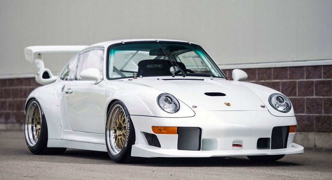 Раритетный спорткар Porsche 911 GT2 Evo оценили в 1,7 млн долларов (3).jpg