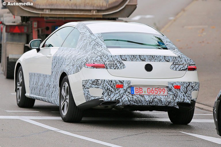 Новый Mercedes E-Class Coupe заснят на тестах (1).jpg