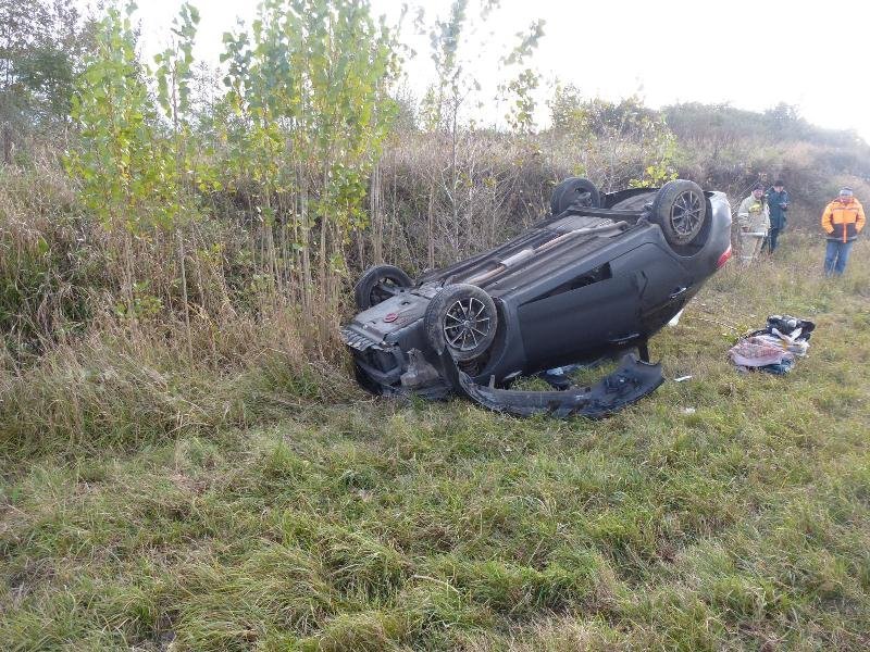На Ставрополье в тройном ДТП пострадали три человека (2).jpg