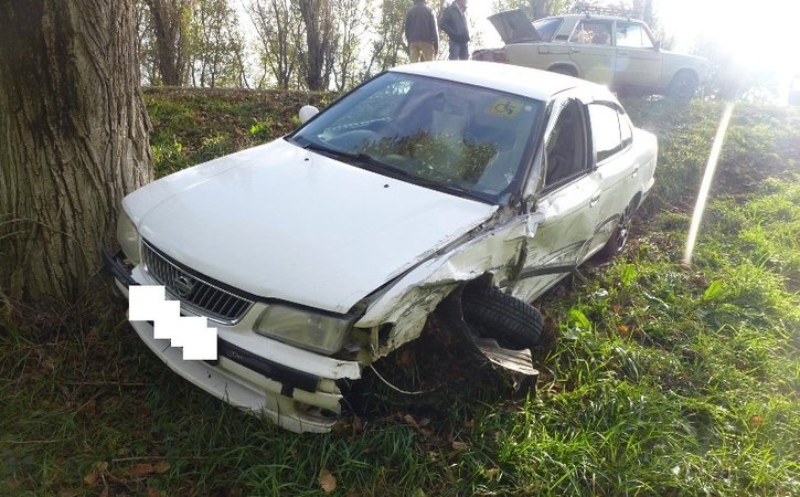 На Ставрополье в тройном ДТП пострадали три человека (3).jpg