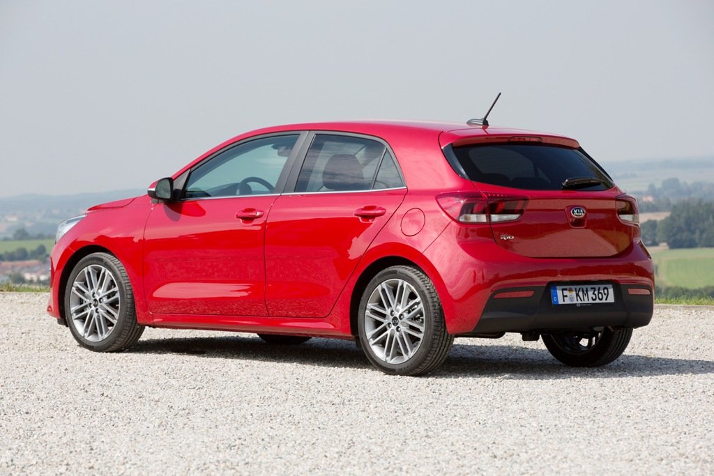 New KIA Rio_Europe_3.jpg