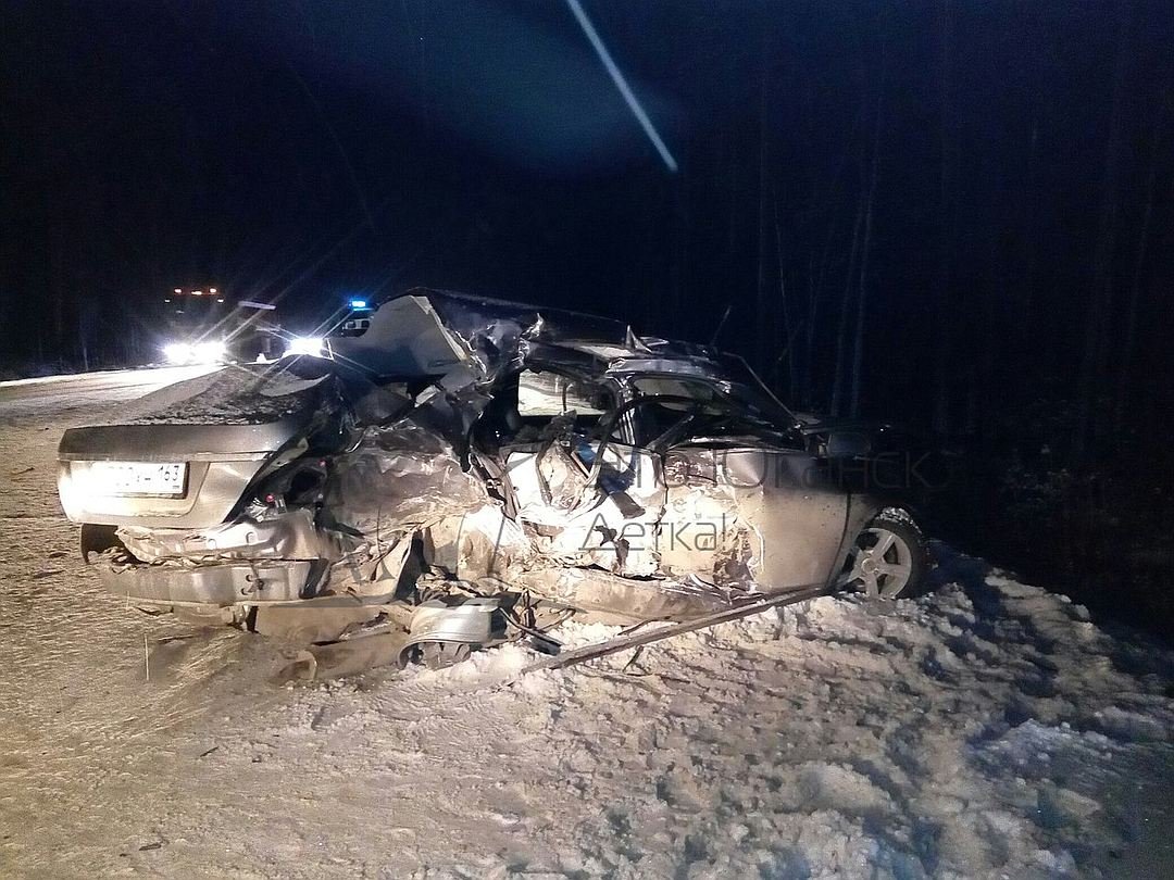 В ДТП под Сургутом погибли четыре человека (1).jpg