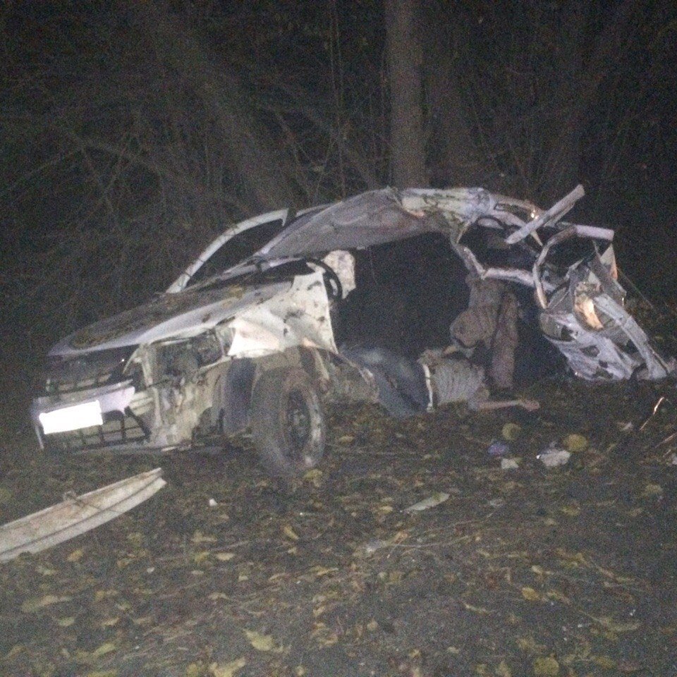 В ночном ДТП в Симферополе погиб таксист В ночном ДТП в Симферополе погиб таксист (1)