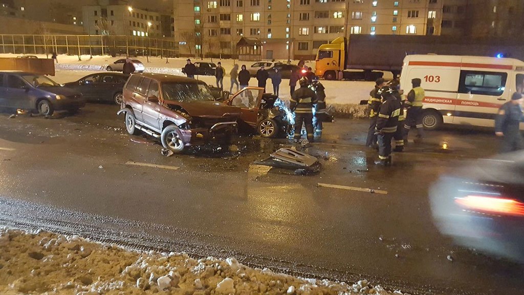 В ДТП в Южном Бутово погиб человек В ДТП в Южном Бутово погиб человек (2)