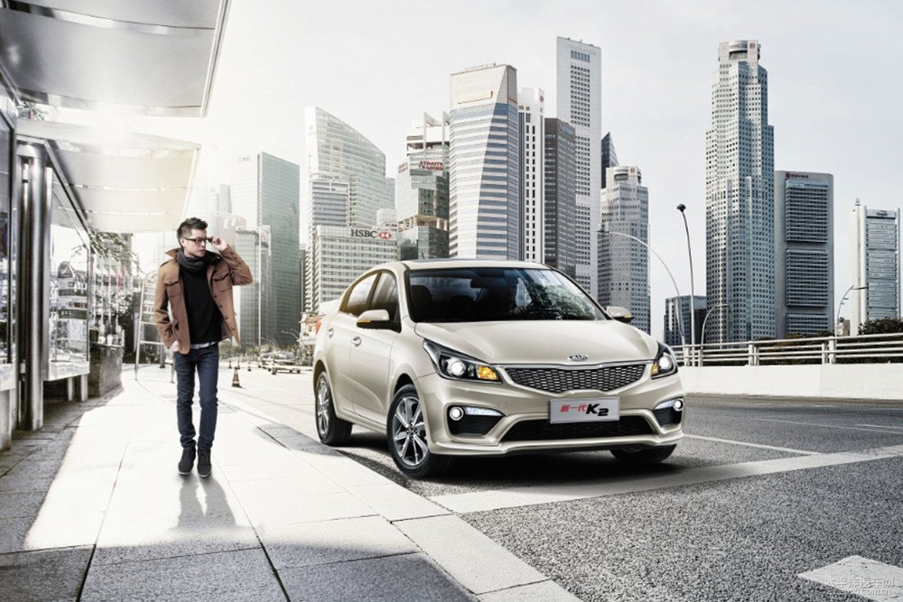 KIA показала обновленный седан Rio KIA показала обновленный седан Rio (1)