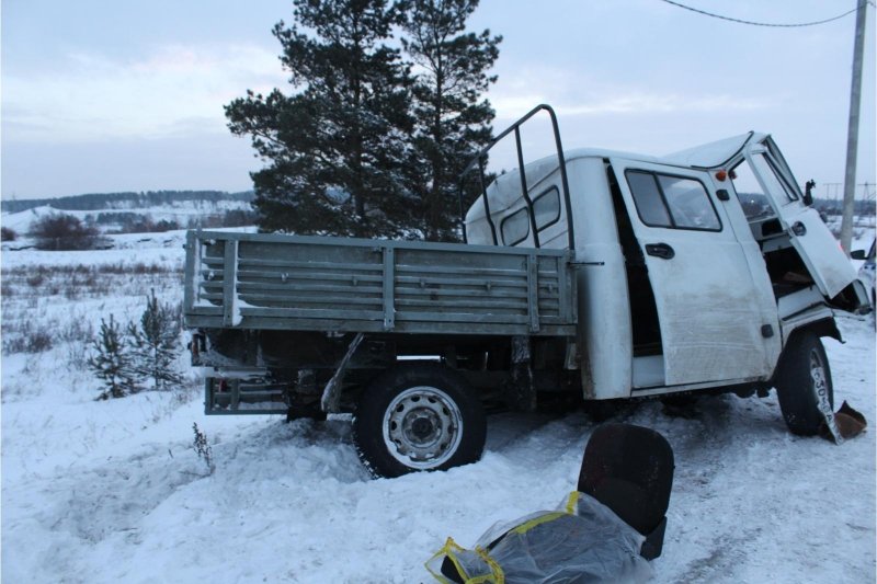 В ДТП под Тулуном погиб водитель УАЗа (1)