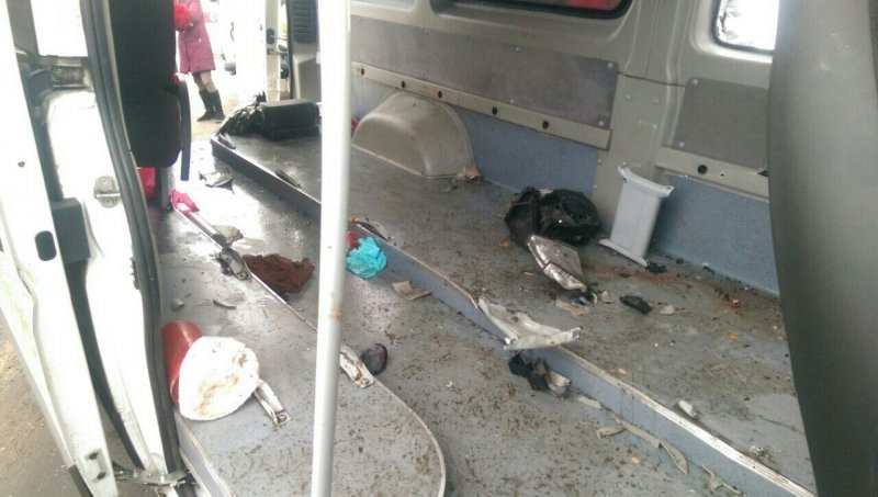 В ДТП с маршруткой и фурой в Слюдянском районе погибли два человека В ДТП с маршруткой и фурой в Слюдянском районе погибли два человека (3)