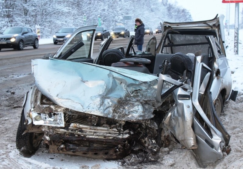 Под Чебоксарами пьяный водитель устроил смертельное ДТП (4)