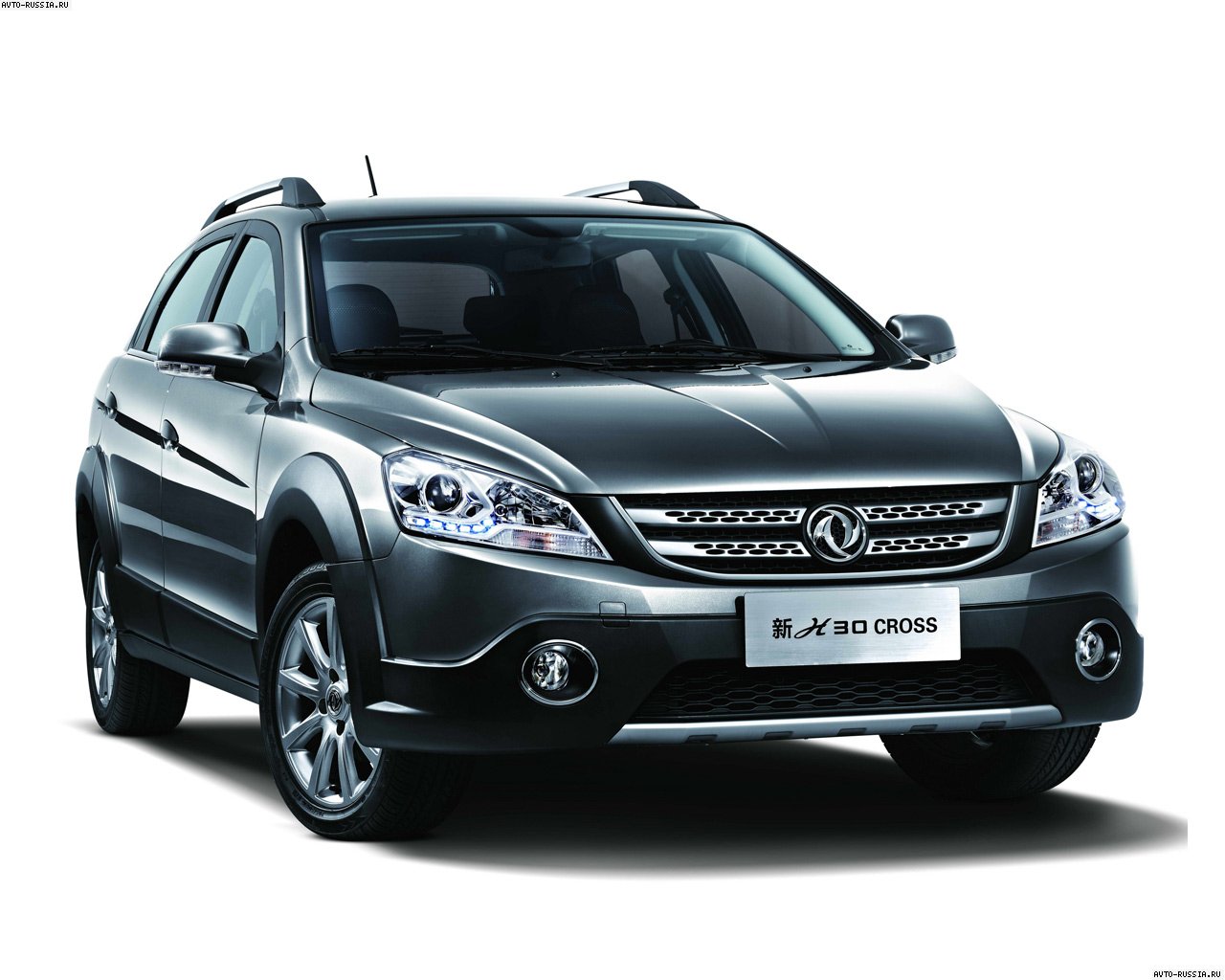 ТОП-10 популярных китайских автомобилей в России Dongfeng H30