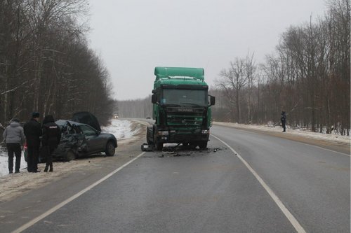 В ДТП с фурой в Орловской области погиб мужчина (1)