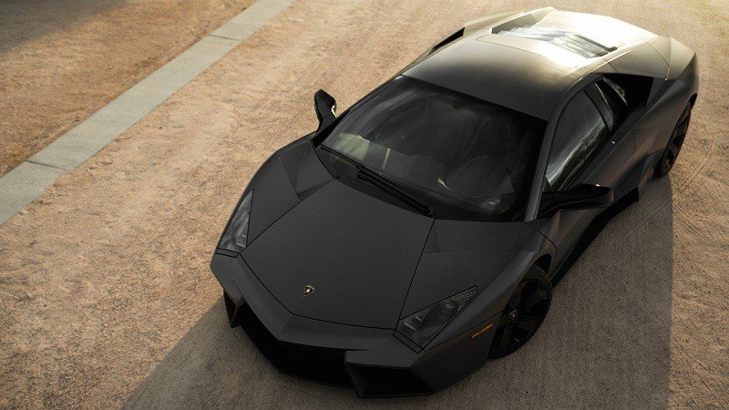 Эксклюзивный суперкар Lamborghini Reventon выставят на торги (4)