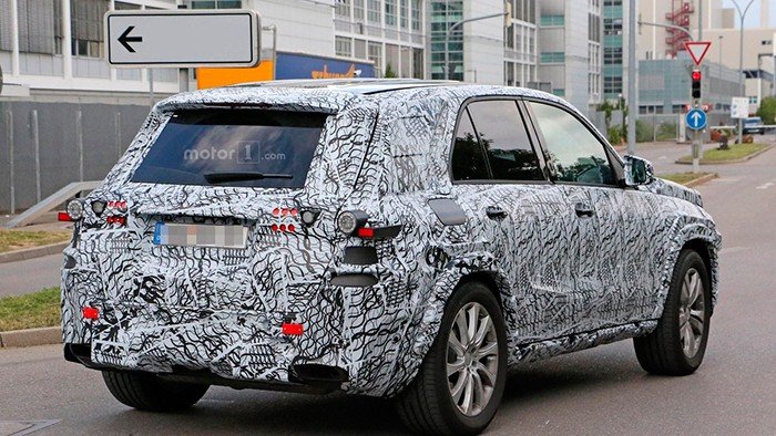 На тестах замечен Mercedes-Benz GLE На тестах замечен Mercedes-Benz GLE (2)