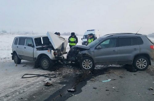 В ДТП под Оренбургом погибли два человека В ДТП под Оренбургом погибли два человека (4)