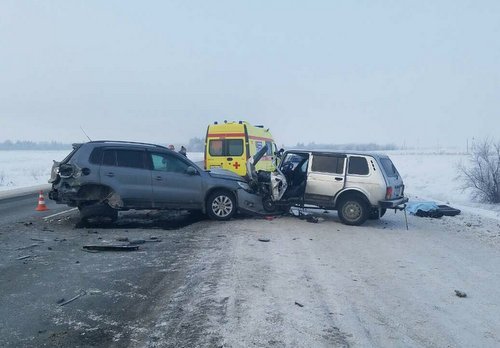 В ДТП под Оренбургом погибли два человека В ДТП под Оренбургом погибли два человека (2)