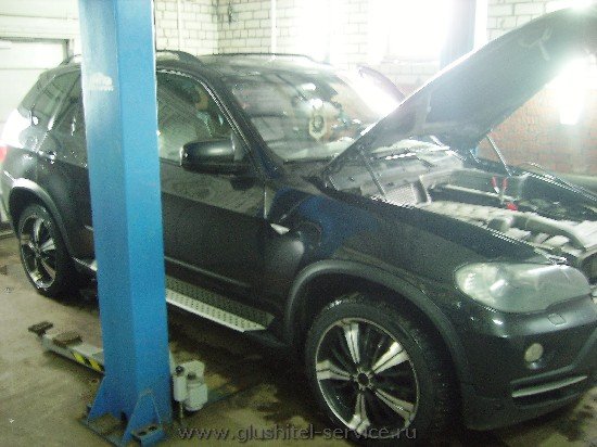Чип тюнинг БМВ Х5 (дизель) moshchnostnaya_proshivka_bmw_x5_30d_glushitel_service.ru