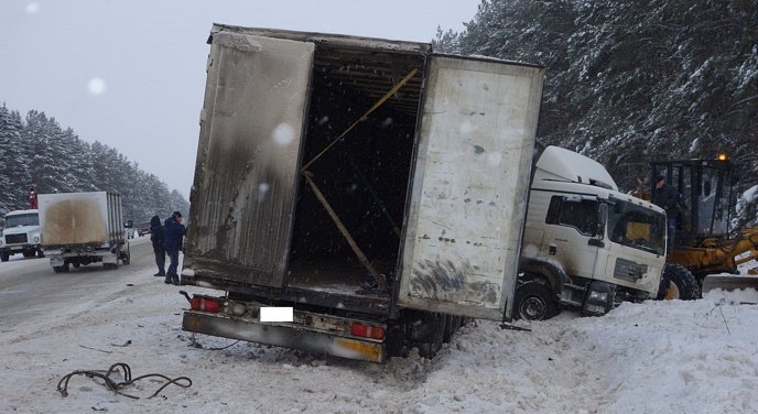 В ДТП на трассе Ижевск-Ува погибла женщина (4)