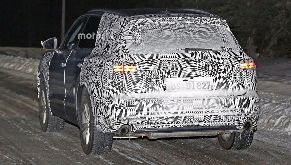 Новое поколение Volkswagen Touareg замечено на тестах (4)