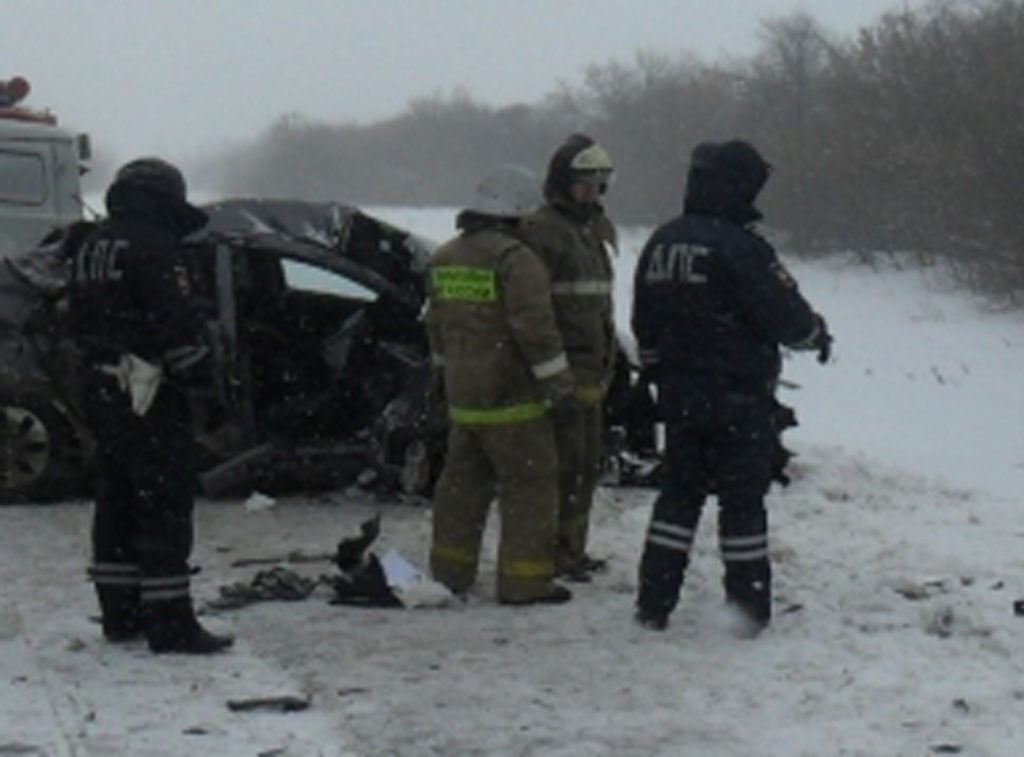 В ДТП под Воронежем погибла девушка В ДТП под Воронежем погибла девушка (3)