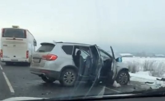 В ДТП с лесовозом на трассе «Кола» погиб человек (3).jpg