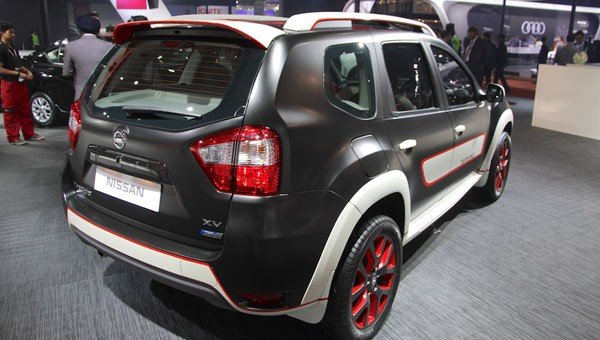 Опубликованы первые изображения обновленного Nissan Terrano (6).jpg