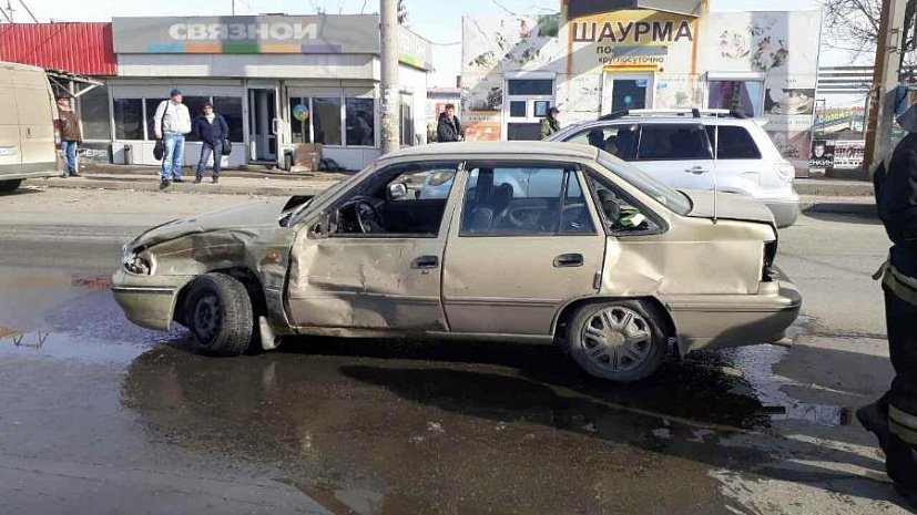 В ДТП с «Газелью» в Челябинске пострадал 2-летний ребенок (1).jpg