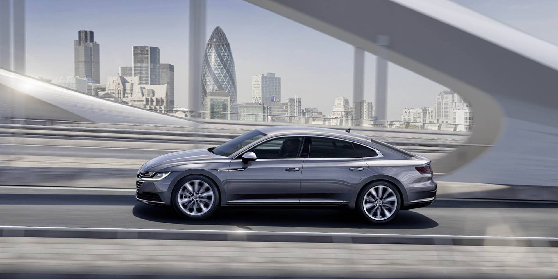 «Топовые» версии Volkswagen Arteon получили ценник (5).jpg