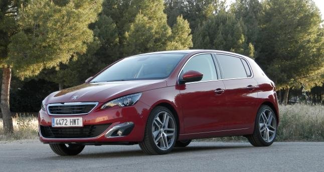 Peugeot 308.jpg