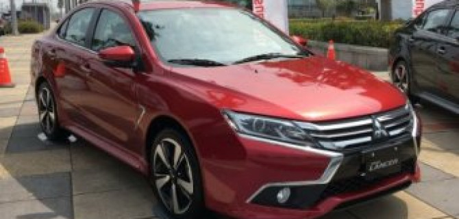 В Сети появились фотографии Mitsubishi Lancer Grand