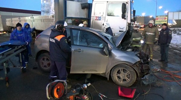 В ДТП в Рязани погибла женщина и пострадал ребенок (2).jpg