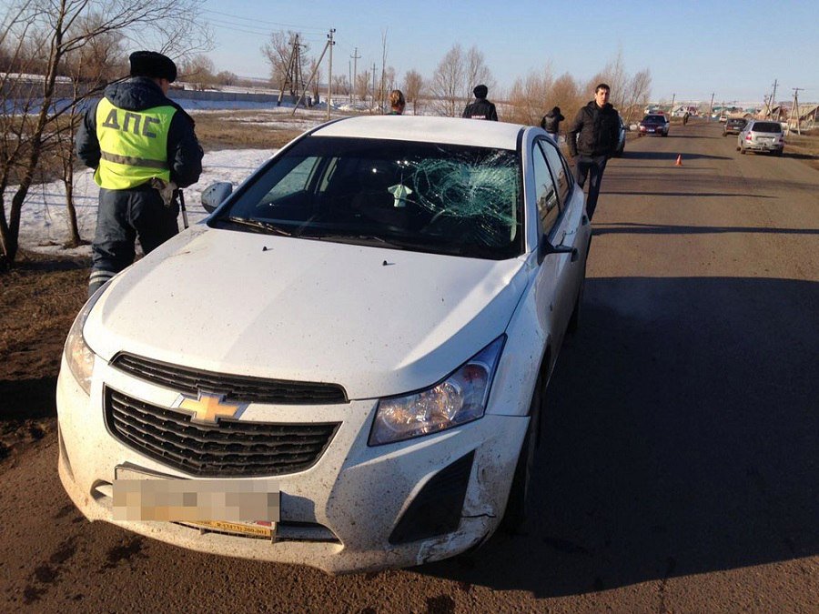 В Башкирии автоледи утром вернулась на место ночного смертельного ДТП