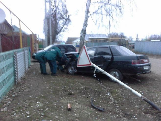 В Болгаре случилось ДТП возле пожарной части, что спасло потерпевших