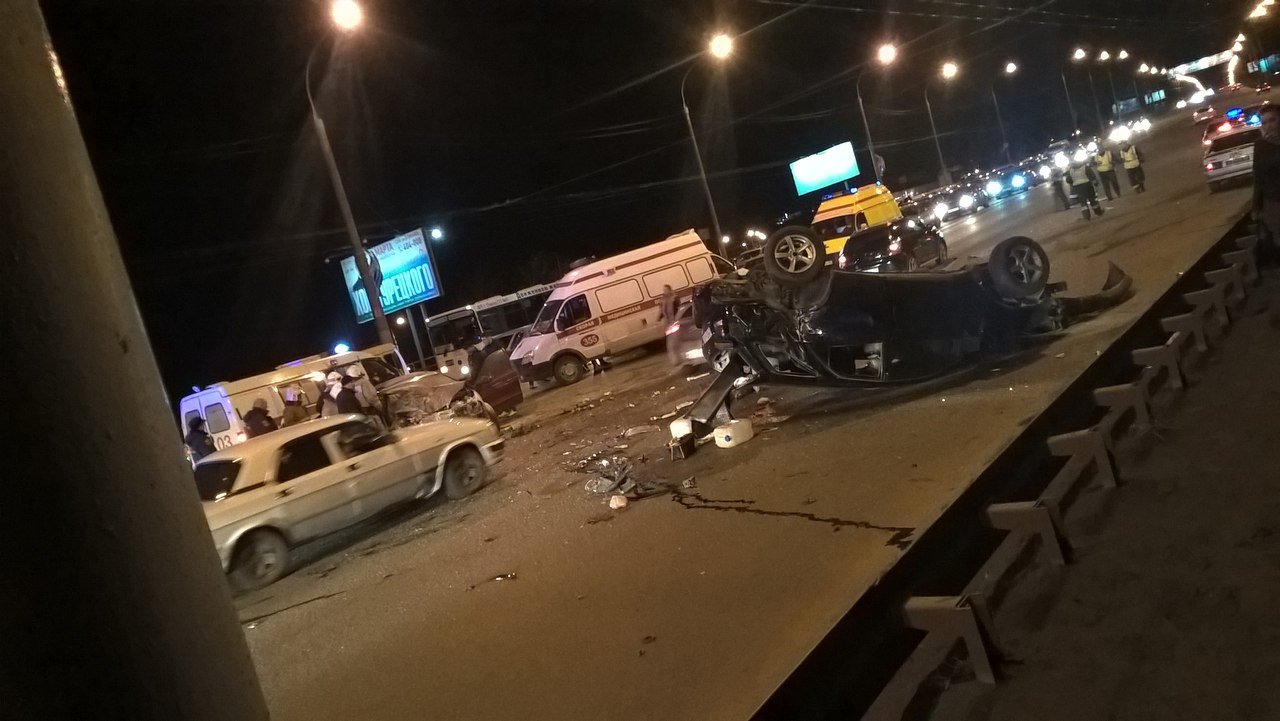 В Омске сегодня, 16 апреля, ДТП на ул. Лукашевича