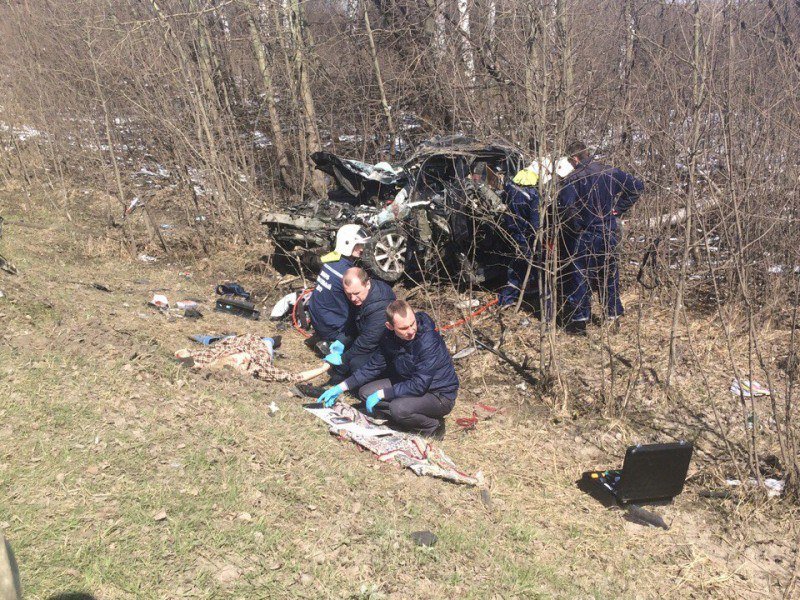 При столкновении двух автомобилей Toyota под Тамбовом погибли два человека (3).jpg