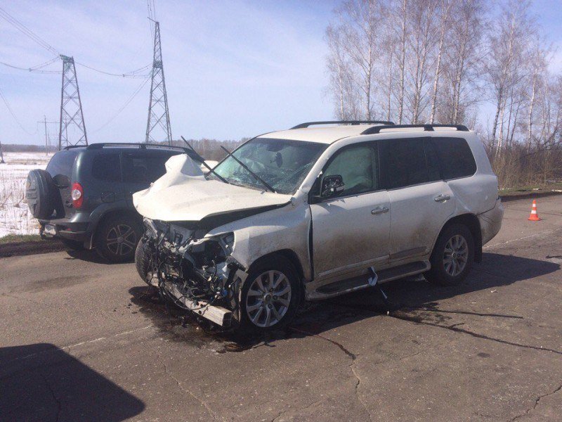 При столкновении двух автомобилей Toyota под Тамбовом погибли два человека (4).jpg