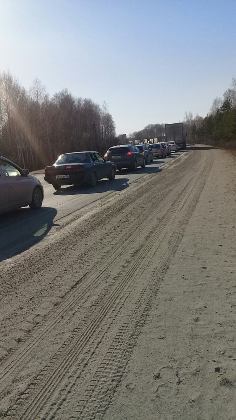 В Тюмени в ДТП с фурой погиб человек (3).jpg