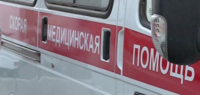 В Уфе иномарка протаранила автобус: есть пострадавшие